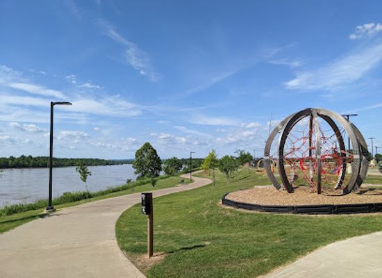 arkansas/fort-smith/attraction/harry-e-kelley-river-park