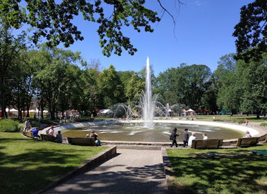 latvia/daugavpils/attraction/vienibas-laukums