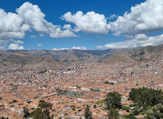 peru/sacred-valley/attraction/statue-of-christ