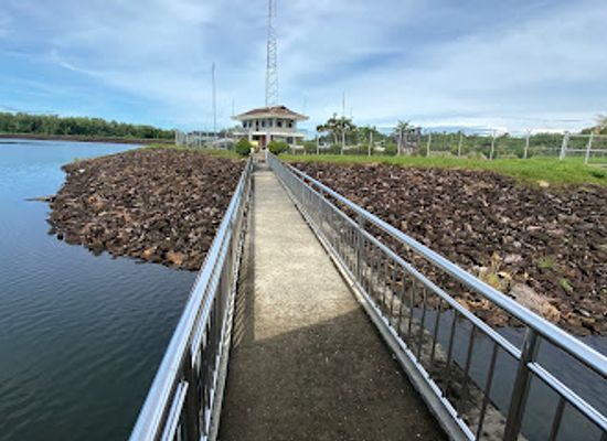 brunei/tutong-river/attraction/benutan-dam-spill-way