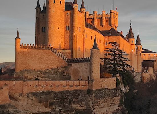 spain/castile-and-leon/attraction/alcazar-de-segovia