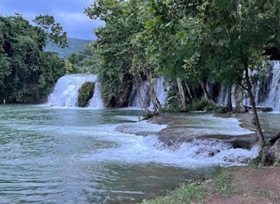 mexico/huasteca/attraction/la-hacienda-gomez-y-sus-7-cascadas
