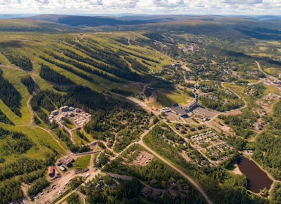 sweden/stoten/attraction/lindvallen