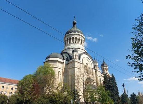 romania/cluj-napoca/attraction/dormition-of-the-mother-of-god-metropolitan-cathedral