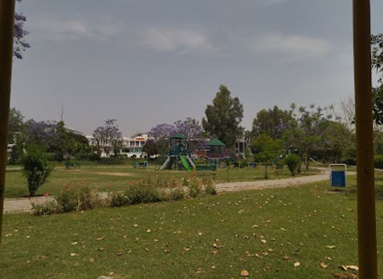 pakistan/islamabad/attraction/f-10-1-children-s-park