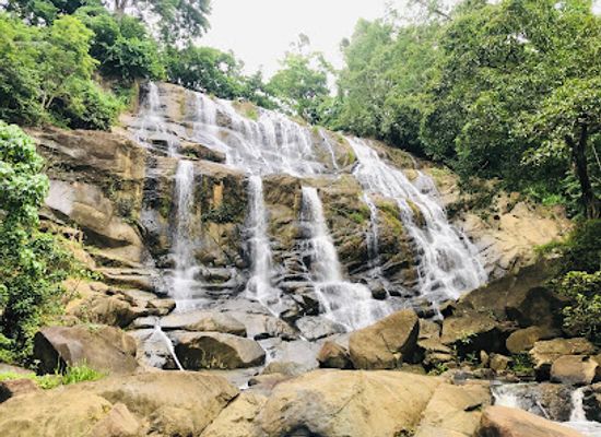 sri-lanka/matara-district/attraction/kiruwana-ella-waterfall