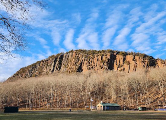 connecticut/new-haven/attraction/west-rock-ridge-state-park