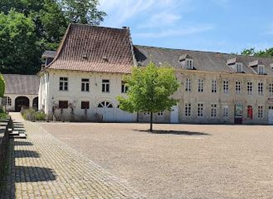 belgium/leuvense-vaart/attraction/red-cloister