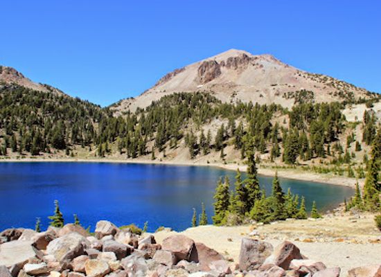 california/sierra-nevada/attraction/lassen-volcanic-national-park