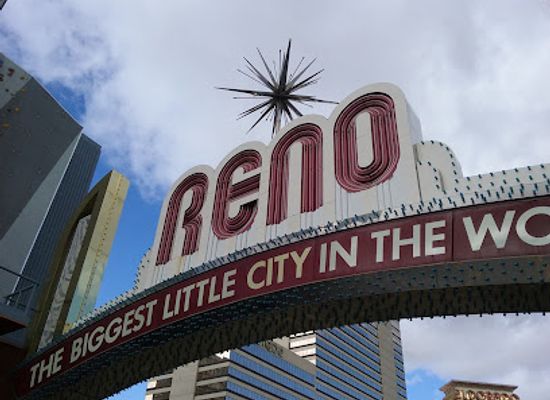 nevada/washoe-county/attraction/reno-arch