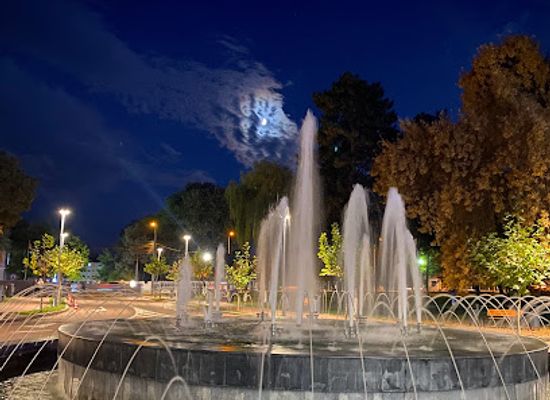 romania/suceava/attraction/fantana-muzicala