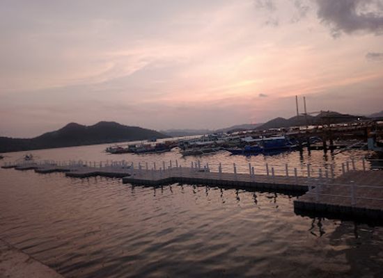 philippines/coron/attraction/jerson-batiancila-tours