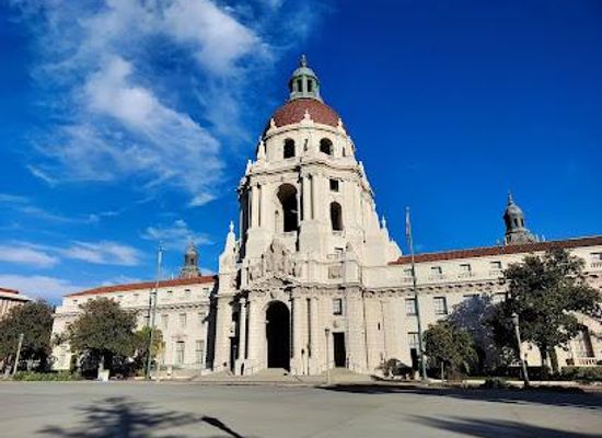 california/inglewood/attraction/pasadena-city-hall