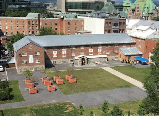 canada/quebec/attraction/the-palace-of-l-ilot