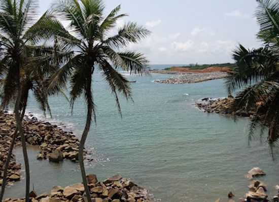 ghana/sefwi/attraction/fort-metal-cross-tortoisepath-com