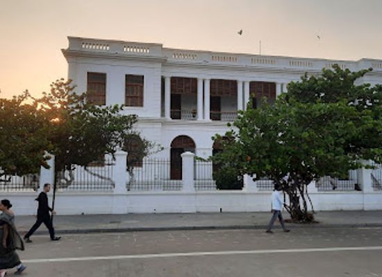 india/puducherry/promenade-beach/attraction/rock-beach-view-point