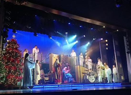 missouri/branson/attraction/hughes-brothers-theatre