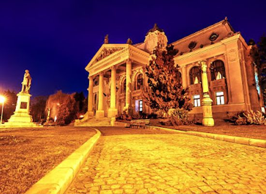 romania/iasi/attraction/vasile-alecsandri-national-theater