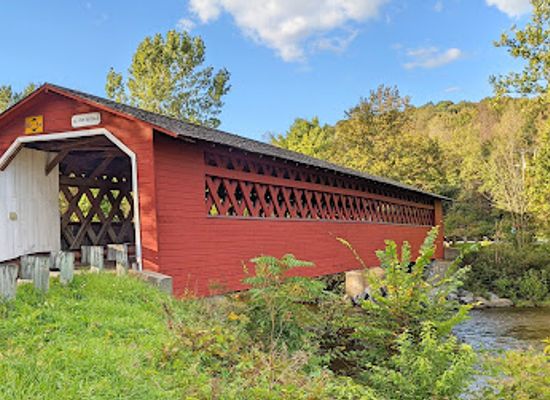 vermont/bennington-battle-monument/attraction/henry-covered-bridge
