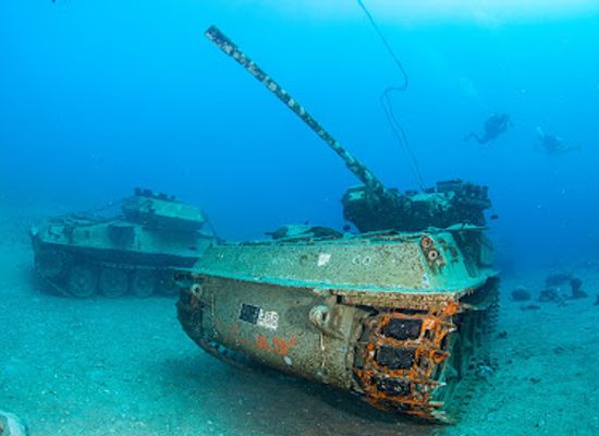 jordan/aqaba/attraction/underwater-military-dive-site