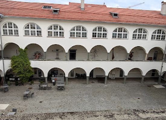 austria/klagenfurt/attraction/museum-of-modern-art