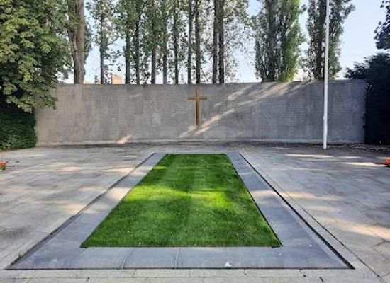 ireland/county-dublin/attraction/arbour-hill-cemetery