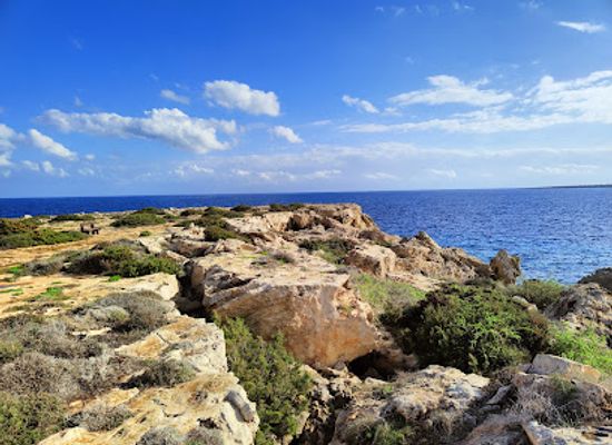 cyprus/makronissos-peninsula/attraction/cyclops-cave