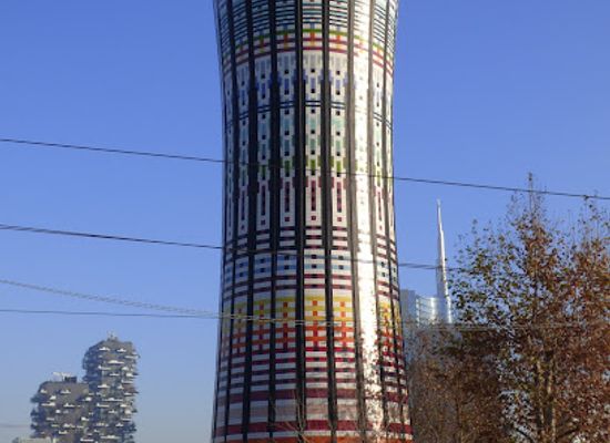italy/milan/porta-nuova/attraction/torre-arcobaleno