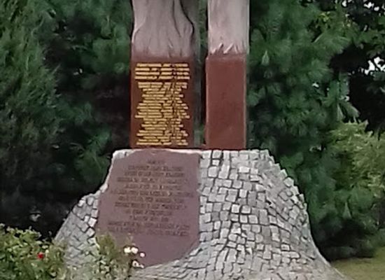 poland/masovia/attraction/pomnik-pamieci-mordechaja-anielewicza