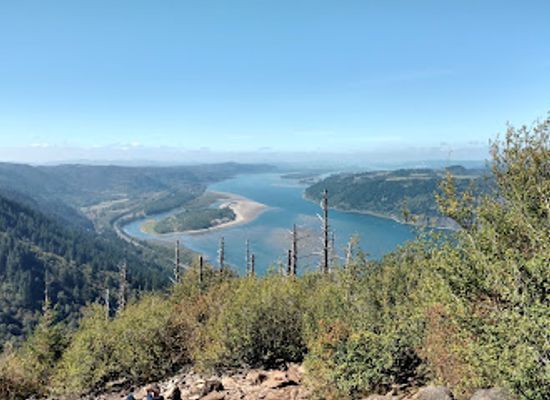 oregon/columbia-river-gorge/attraction/angel-s-rest-lookout