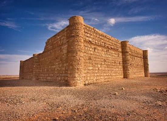 jordan/azraq/attraction/qasr-al-harranah