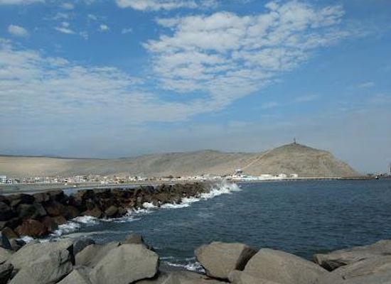peru/north-coast/attraction/playa-salaverry