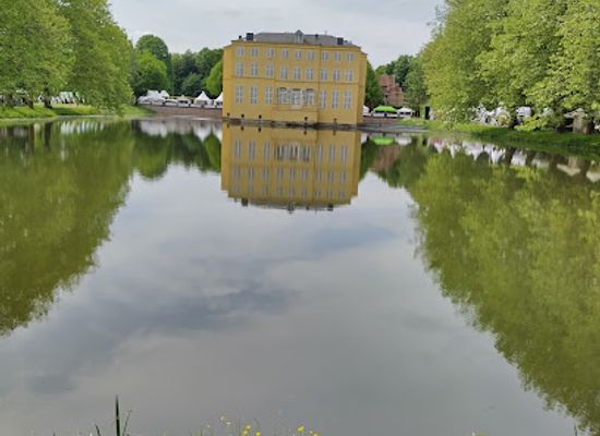 belgium/flanders/attraction/d-ursel-castle