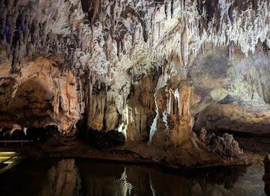 dominican-republic/la-romana/attraction/cave-of-wonders
