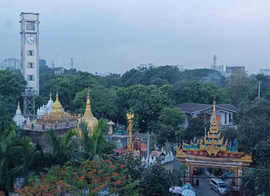 myanmar-burma/yangon/mayangone/attraction/chaukhtatgyi-buddha-temple