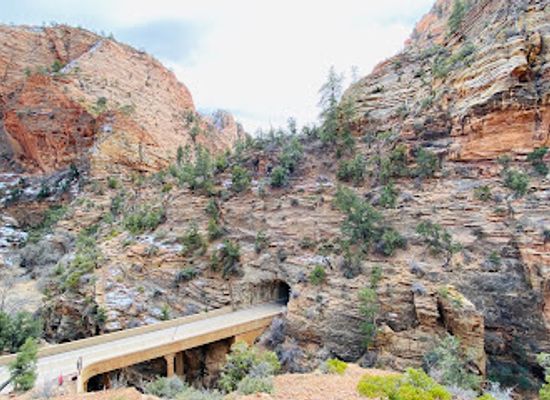 utah/zion-national-park/attraction/zion-mount-carmel-tunnel-east-entrance