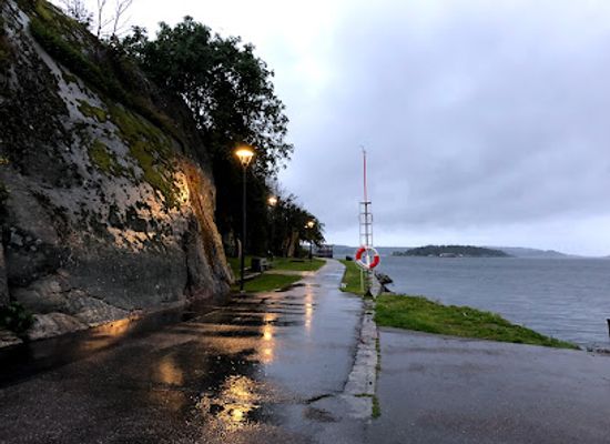 sweden/kosterhavet-national-park/attraction/famous-stromstad