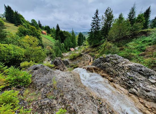 romania/harghita/attraction/cascada-javardi