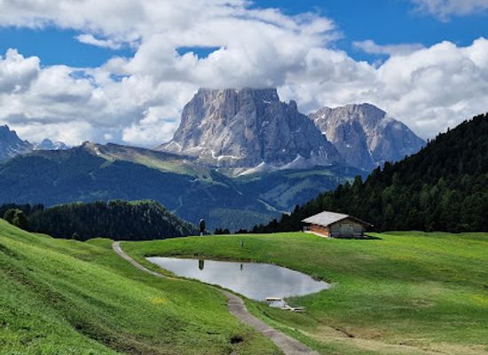 italy/dolomites/attraction/seceda-ridgeline