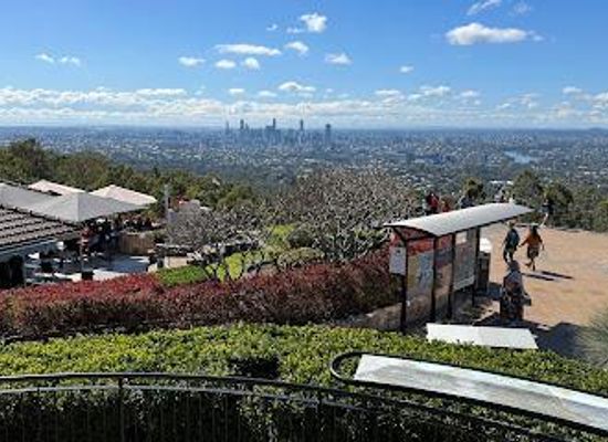australia/brisbane/attraction/mount-coot-tha-summit-lookout