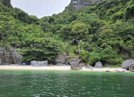 thailand/samui-archipelago/attraction/independence-yacht-charter