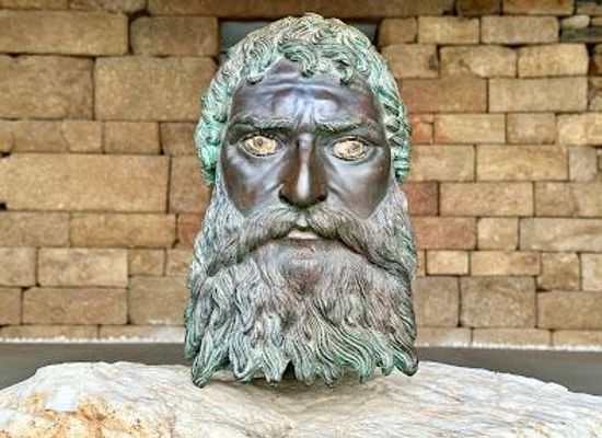 bulgaria/stara-zagora/attraction/tomb-of-seuthes-iii