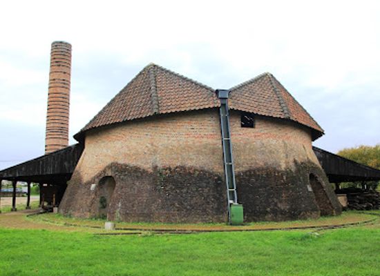 belgium/flanders/attraction/steenbakkerijmuseum-t-geleeg