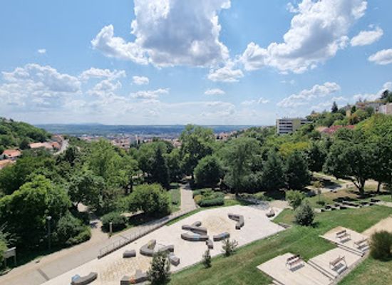 hungary/pecs/attraction/pinter-botanical-garden