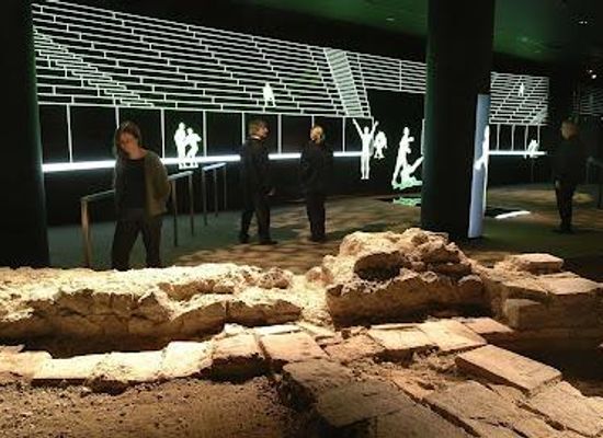 united-kingdom/london/attraction/london-s-roman-amphitheatre