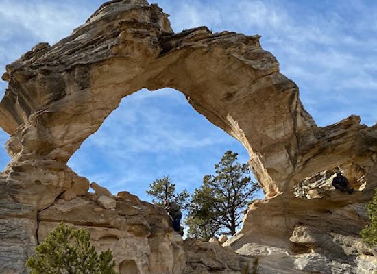 utah/colorado-plateau/attraction/inchworm-arch