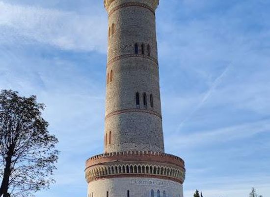 italy/lombardy/attraction/tower-of-san-martino-della-battaglia