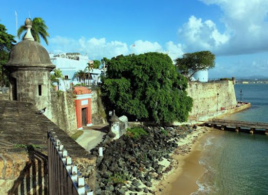 puerto-rico/san-juan/attraction/old-new-san-juan-photo