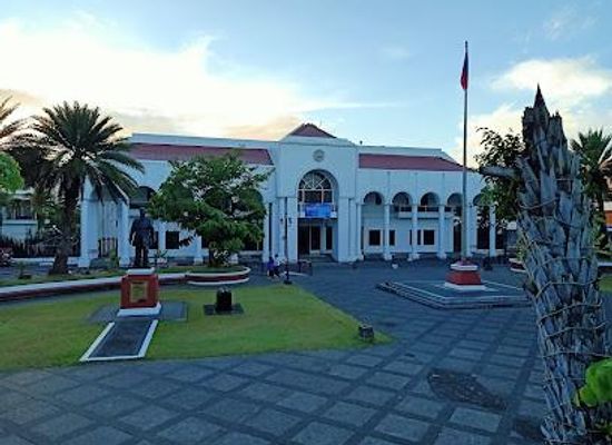 philippines/legazpi/attraction/penaranda-park