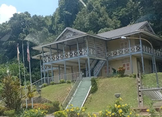 brunei/mukim-labu/attraction/limbang-regional-museum